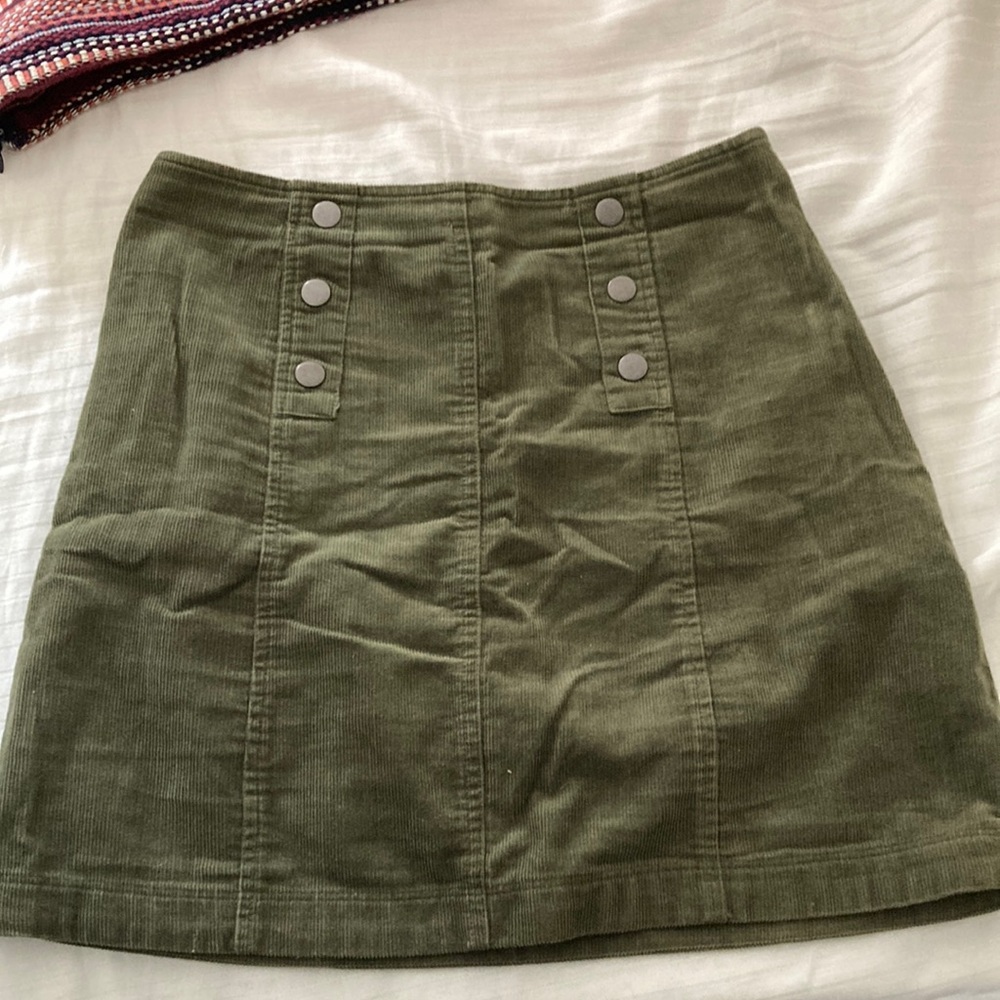 Hollister forest green mini skirt